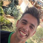 Graduado en Turismo con amplios conocimientos de inglés y francés 
¿Quieres mejorar tu nivel de idiomas? Estoy aquí para ayudarte